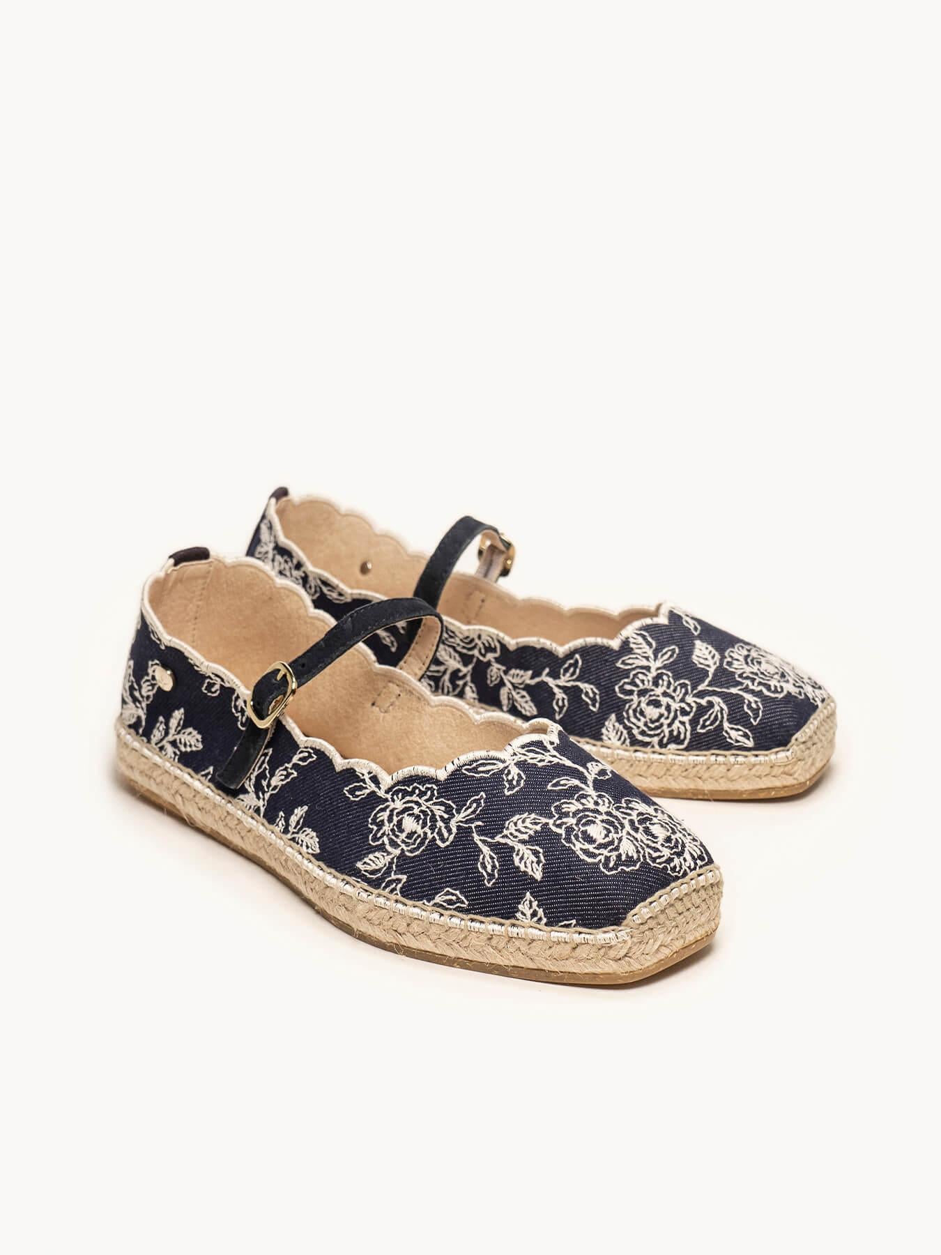 Campanilla Vaquero Bordado Marino