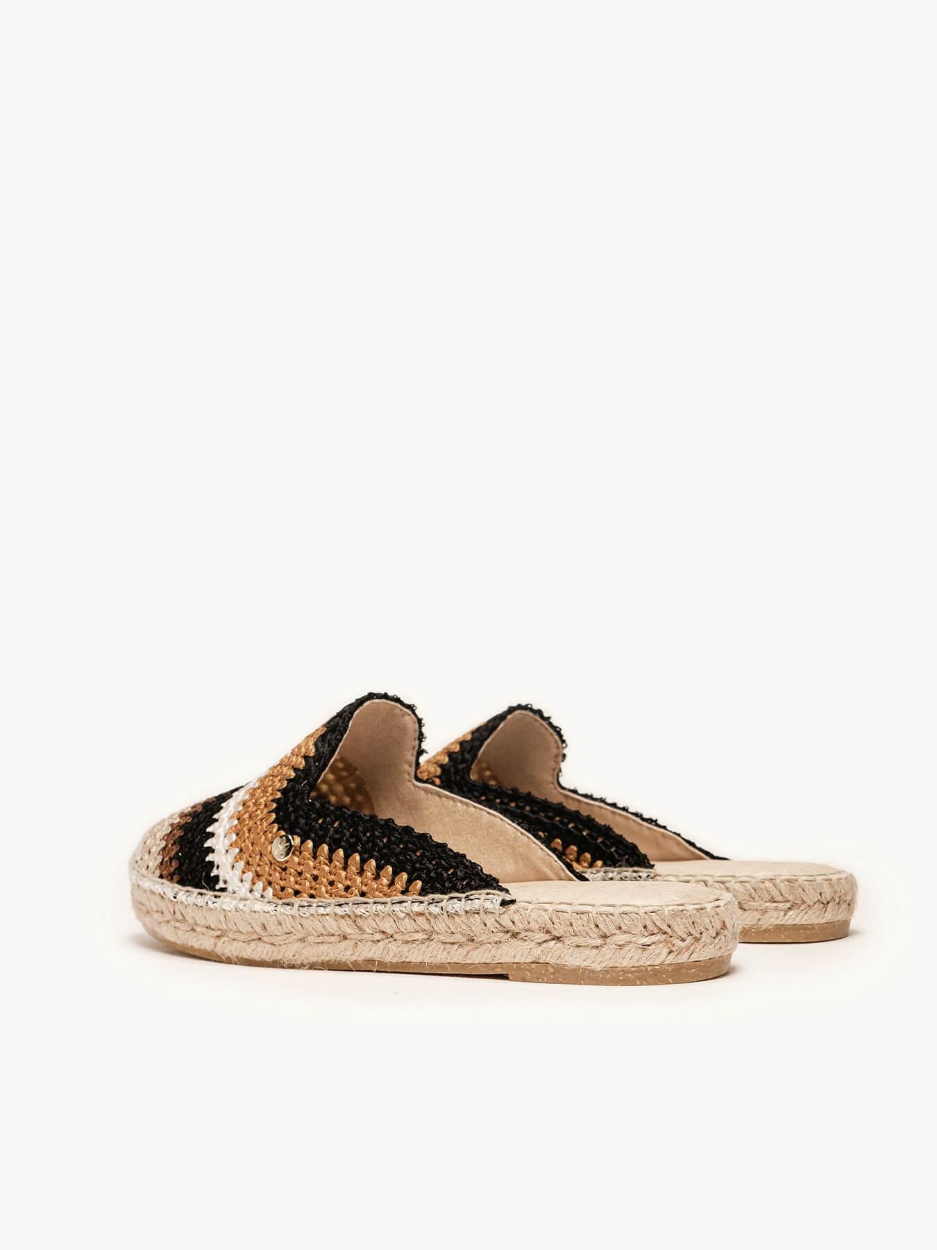 Loto Crochet Negro