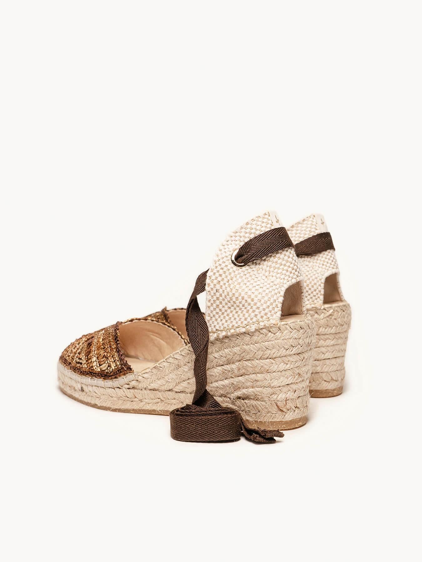 Lirio Cuña Media Rafia Marrón