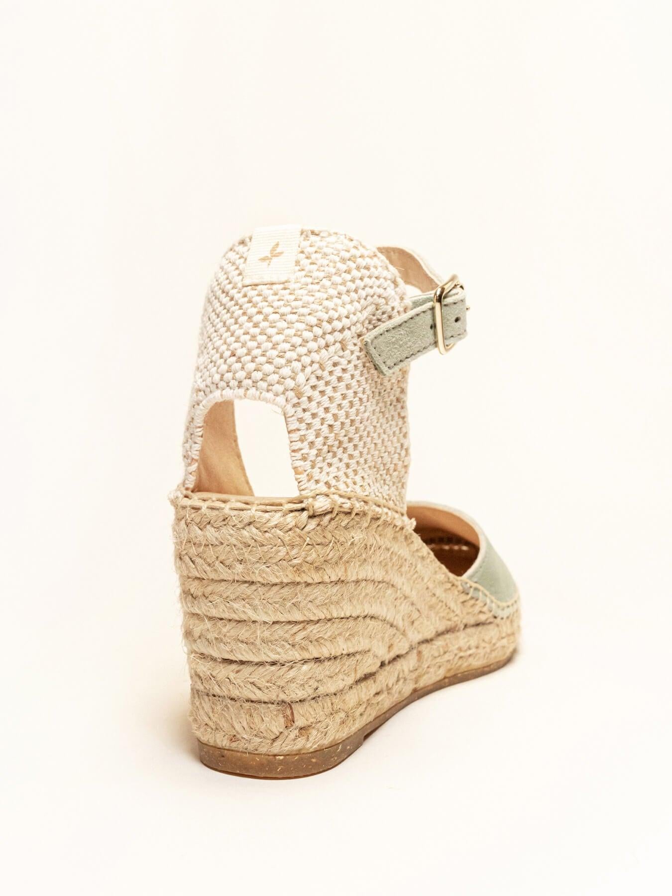 Jara Cuña Media Ante Verde Claro