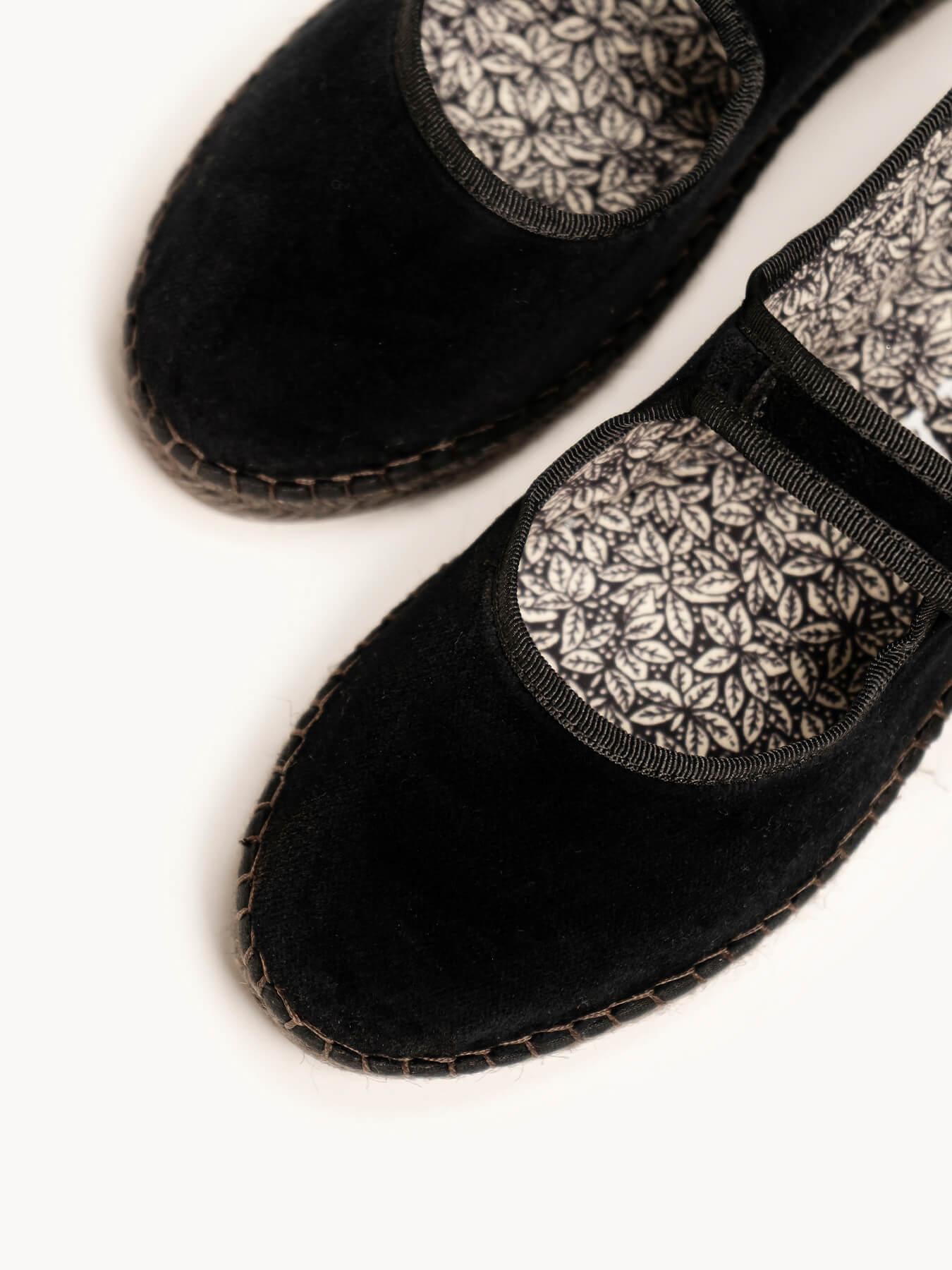 Adelfa Terciopelo Negro