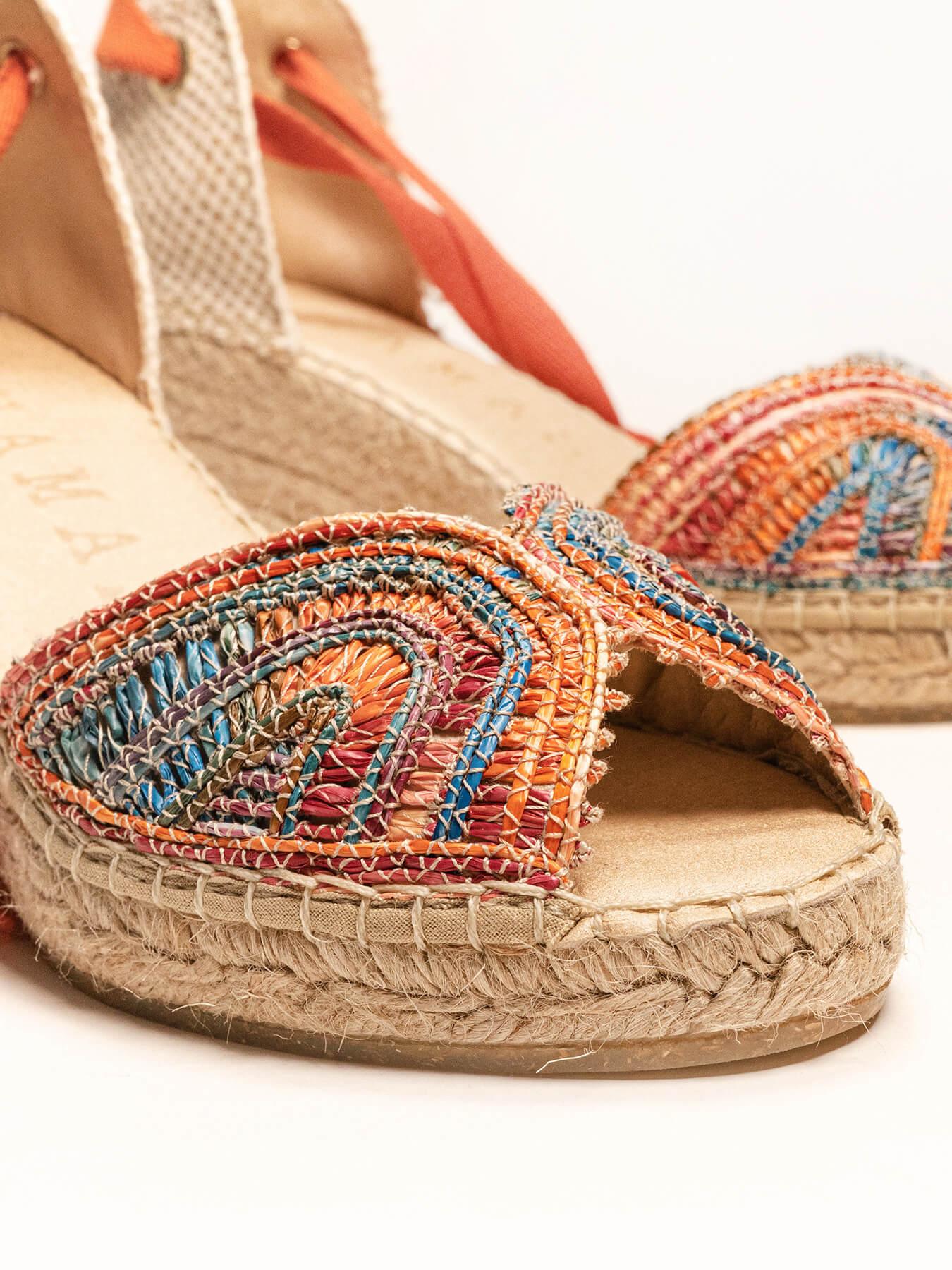 Lirio Cuña Media Rafia Naranja