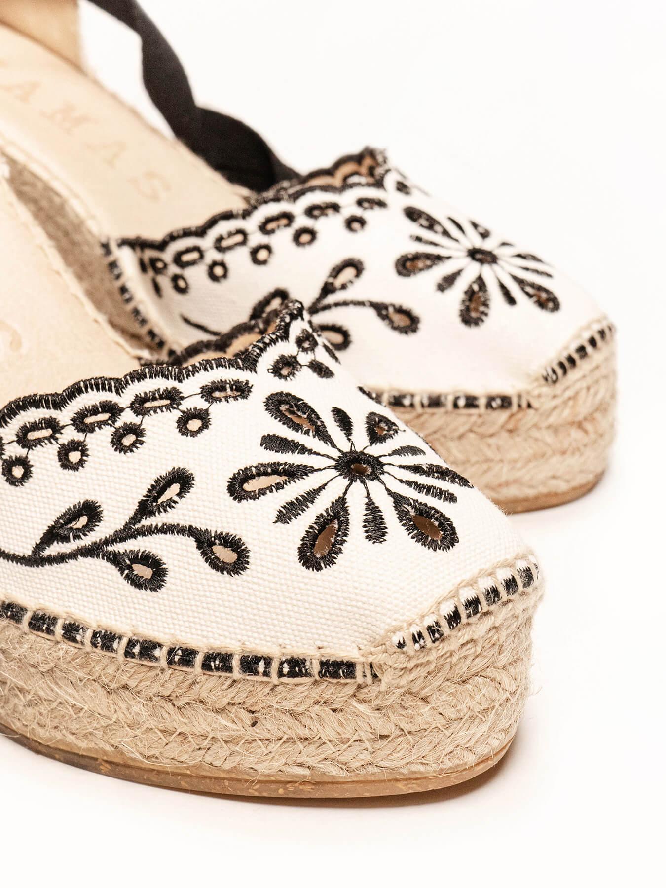 Romero Cuña Alta Lona Bordada Negro