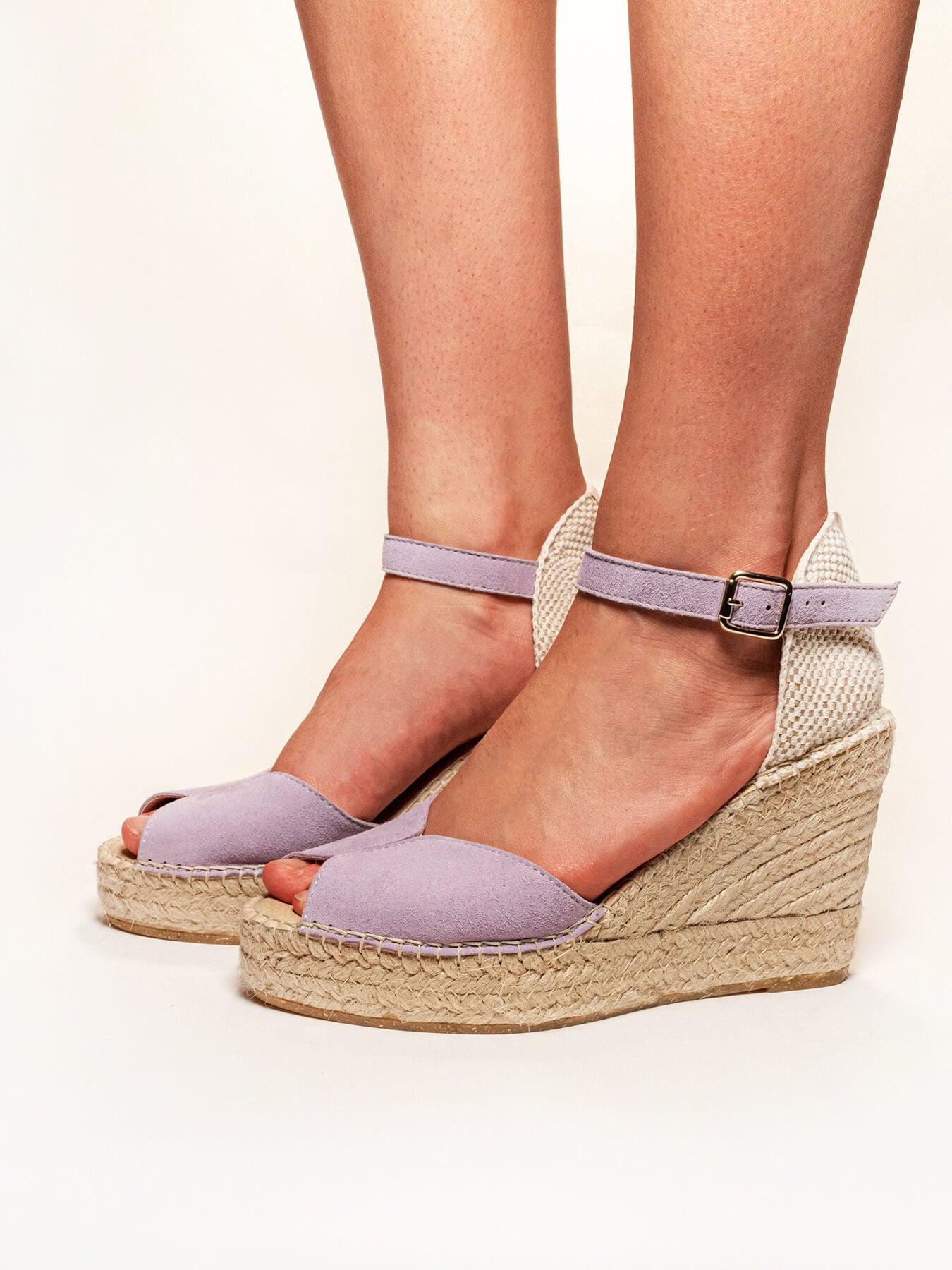 Alelí Cuña Alta Ante Lila