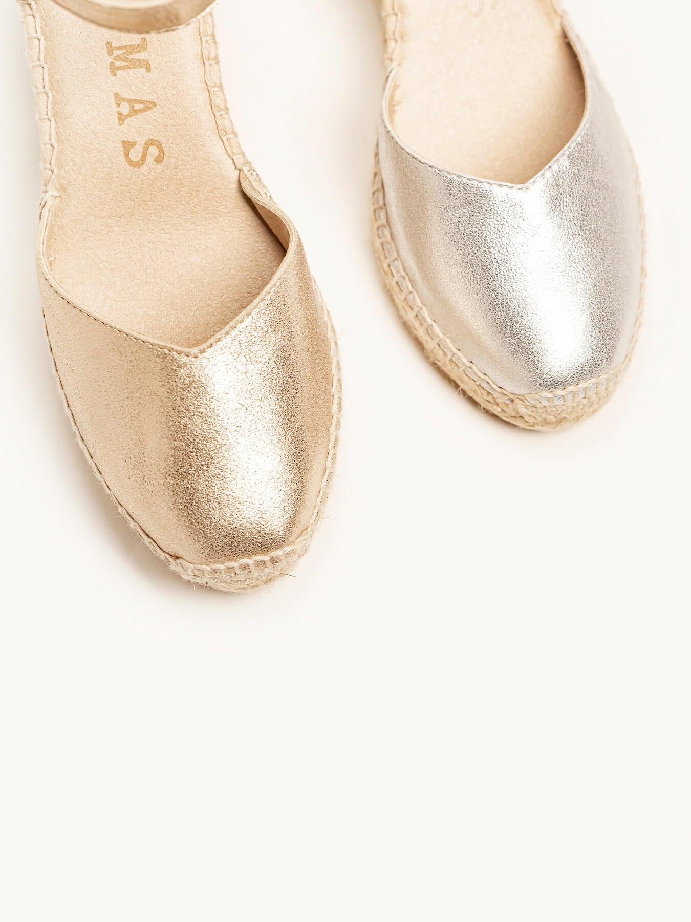 Jara Cuña Media Plataforma Ante Metal Oro